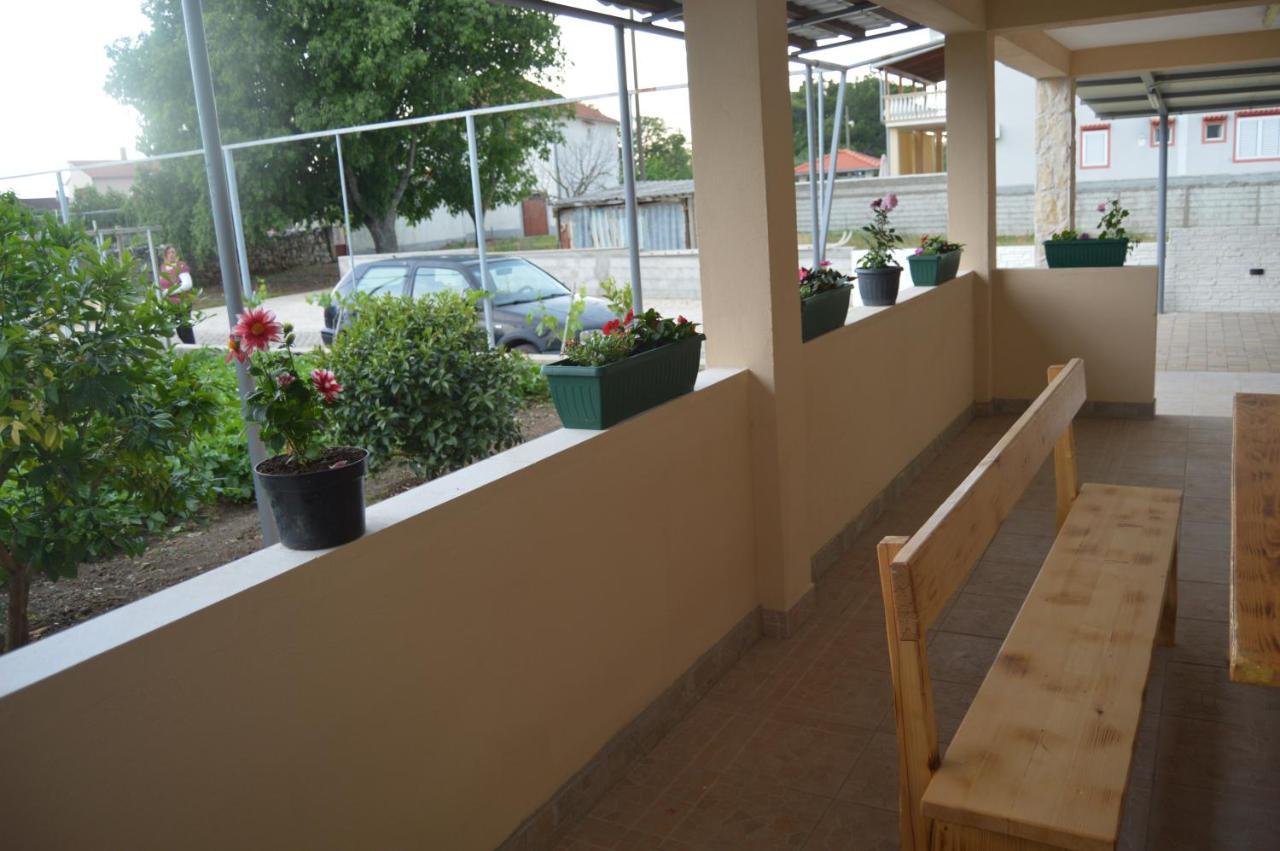 Apartman Didi Biograd Na Moru Exterior foto